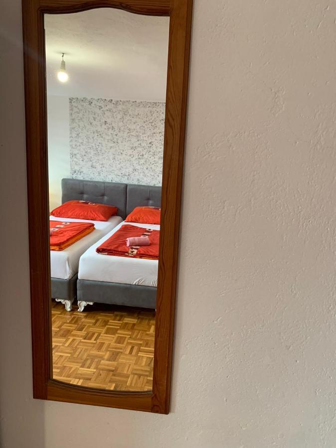 Guest House Husejn Dubrave Gornje 外观 照片