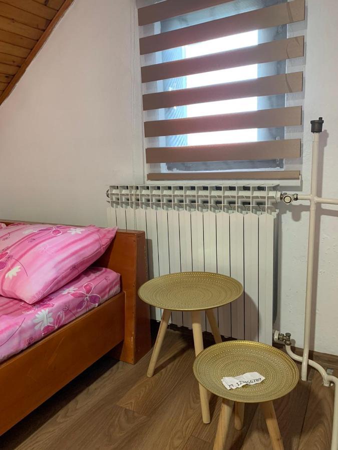 Guest House Husejn Dubrave Gornje 外观 照片